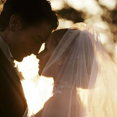 Ποια γαμήλια τελετή σου ταιριάζει «γάντι»;