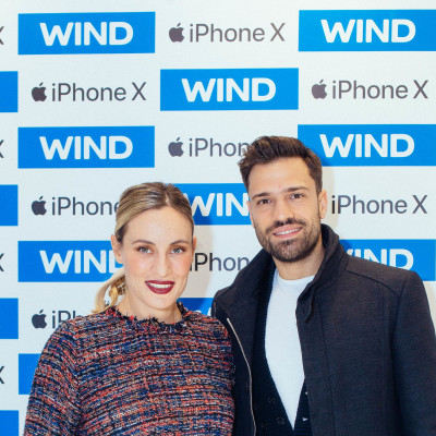 Το εντυπωσιακό iPhone X βρίσκεται ήδη στα καταστήματα της WIND