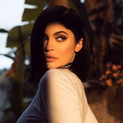 Είναι δυνατόν; Η Kylie Jenner έγκυος σε δίδυμα;