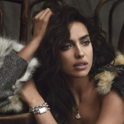 Είδαμε την Irina Shayk αμακιγιάριστη και πραγματικά δεν την αναγνωρίσαμε