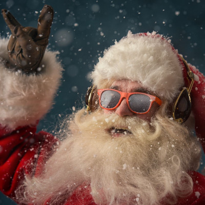 Η απόλυτη γιορτινή playlist