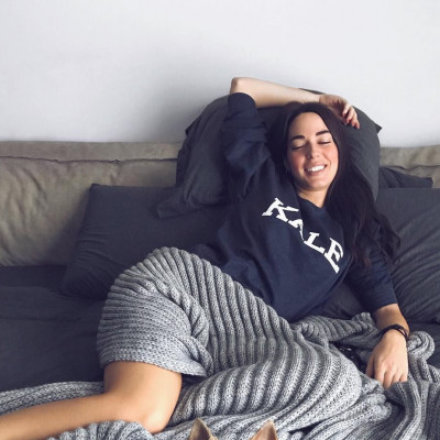 Ισμήνη εσύ; Η χθεσινοβραδινή της εμφάνιση θα μπερδέψει ακόμη κι εσένα