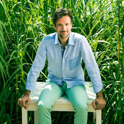 Ο Κωστής Μαραβέγιας στο Άνοδος Live Stage