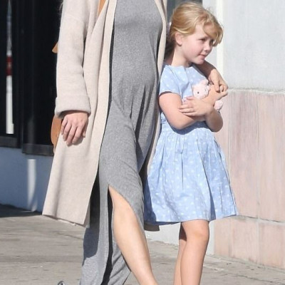 Μήπως είναι έγκυος; Η τελευταία εμφάνιση της διάσημης ηθοποιού δεν αφήνει περιθώρια αμφισβήτησης