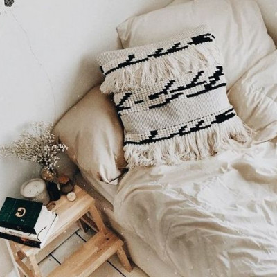 Δύο ανέξοδοι τρόποι για να διώξεις τις κιτρινίλες από τα λευκά σου σεντόνια