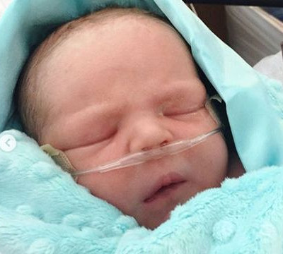 «Γέννησα νωρίτερα με καισαρική» εξομολογείται γνωστή ηθοποιός