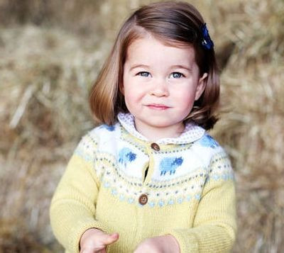 Πριγκίπισσα Charlotte: Οι φωτογραφίες της από την πρώτη μέρα στον παιδικό είναι υπέροχες