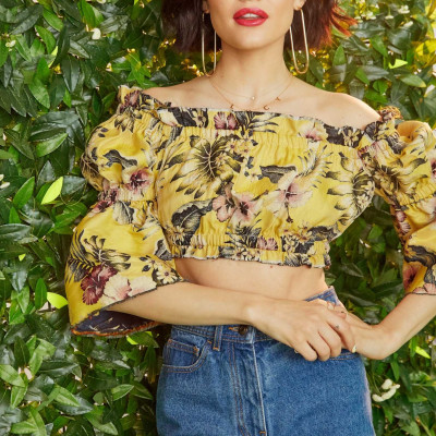 New couple alert; Η νεαρή ηθοποιός έχει νέο σύντροφο και είναι ένας κούκλος