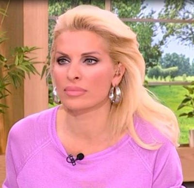 Ελένη: Άφωνη η Μενεγάκη με την είδηση που άκουσε: «Δύο εγκυμοσύνες -"βόμβες" στην ελληνική showbiz»