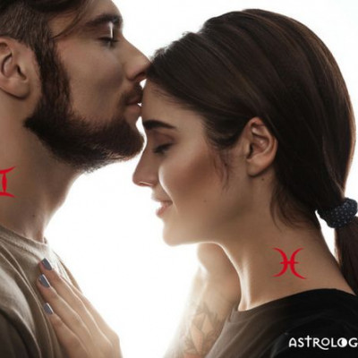 Δύο πολυπράγμονες εραστές στον κόσμο των ιδεών και του ονείρου