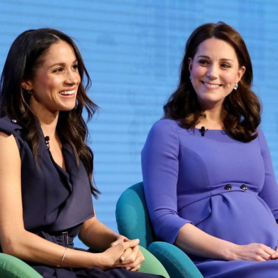 Για πρώτη φορά: Η Meghan Markle γράφει ιστορία στην παρθενική της εμφάνιση ως μέλος της «Fab Four»