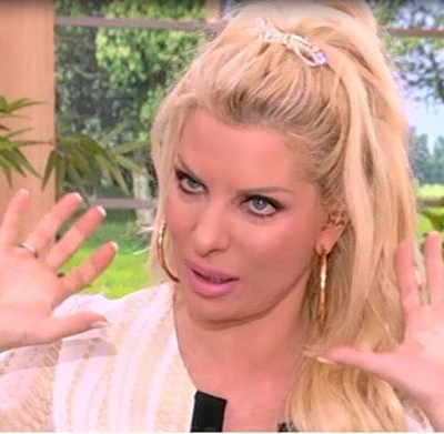 Ελένη Μενεγάκη: «Άκουγα ότι κάνω παιδιά για να κάνω καριέρα. Έλεος»!