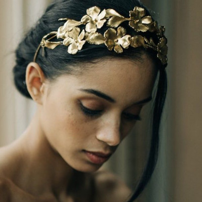 15 νυφικά χτενίσματα για κάθε μήκος και τύπο μαλλιών