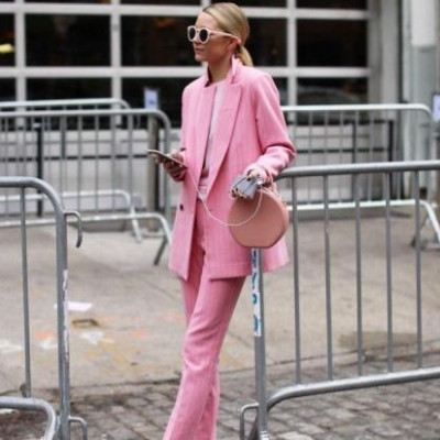 Αυτή είναι η νέα τσάντα εμμονή που θα κρατήσεις το 2018