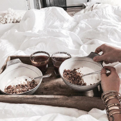 5 snacks που μπορείς να φας πριν κοιμηθείς αν θες να χάσεις βάρος