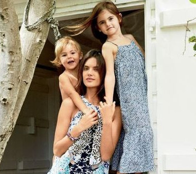 Οκτώ διάσημες μαμάδες αποδεικνύουν ότι μόντελινγκ και μητρότητα πάνε μαζί (pics)