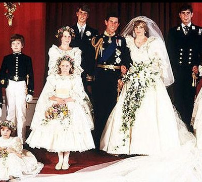 Πριγκιπικοί γάμοι! Τα νυφικά που έμειναν στην ιστορία