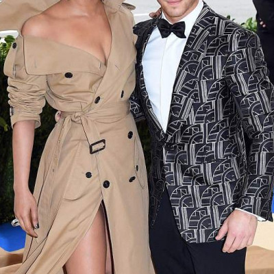 Eίναι αυτό το πιο σέξι ζευγάρι της showbiz; Οι δύο stars είναι μαζί και τρελά ερωτευμένοι