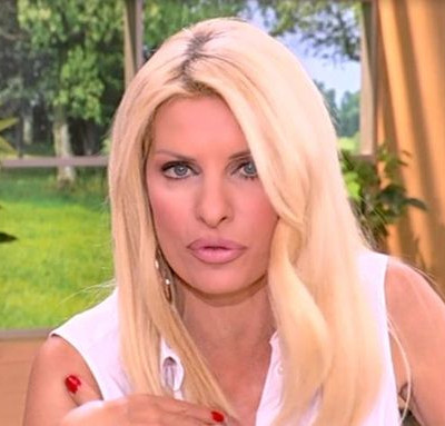 Κορίτσια η Ελένη δίνει συμβουλές on air πώς να χάσετε τα περιττά κιλά