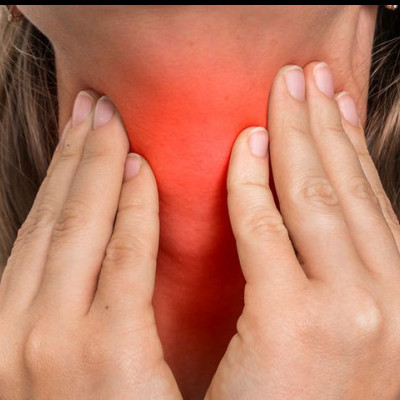 Καρκίνος λάρυγγα: 6 σημάδια ότι βρίσκεστε σε κίνδυνο