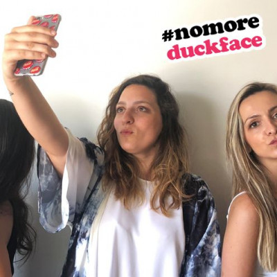 Τρεις συντάκτριες αποκαλύπτουν γιατί εγκατέλειψαν το duck face