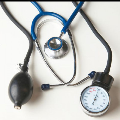 Έρευνα: Οι τιμές της πίεσης στα 50 «προβλέπουν» την άνοια