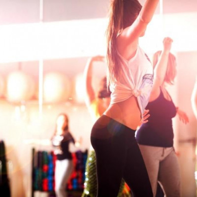 15 λεπτά χορού με το αγαπημένο σου playlist είναι αρκετά: Το workout – ωδή στο κάψιμο θερμίδων