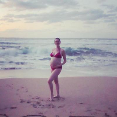 Διάσημες που πόζαραν με μπικίνι στη διάρκεια της εγκυμοσύνης τους