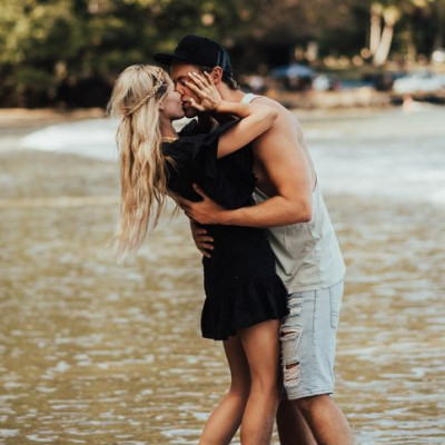 Τελικά μπορούν οι σχέσεις με μεγάλη διαφορά ηλικίας να «λειτουργήσουν»;