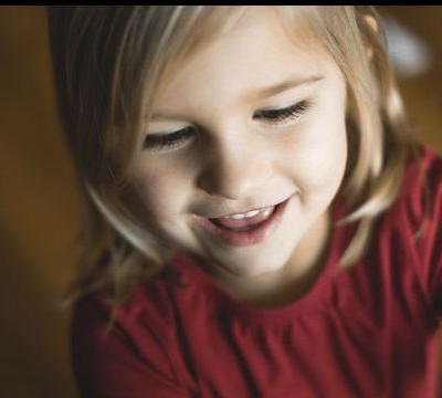 Οι βιταμίνες που χρειάζεται το παιδί ανάλογα με την ηλικία του