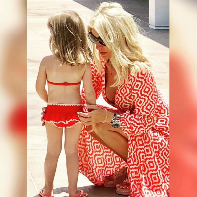 Ελένη Μενεγάκη: Το απίθανο photo album της Μαρίνας της που γιορτάζει