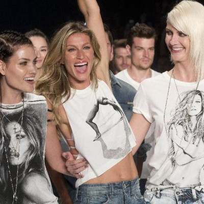 Η Gisele μας δίνει να καταλάβουμε τι σημαίνει «φοράω ένα απλό, μαύρο μπικίνι»