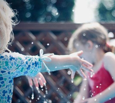 Αυτά είναι τα τρία βήματα που πρέπει να ακολουθήσεις αν τραυματιστεί το παιδάκι σου