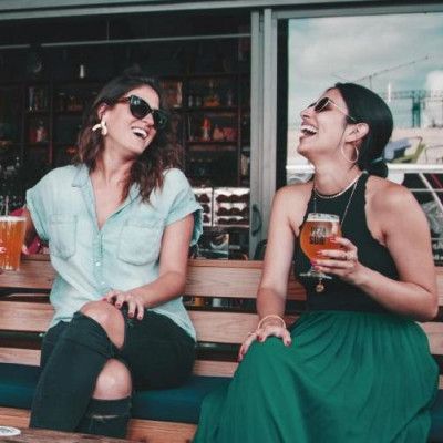 To ψυχολογικό τρικ για να καταλάβεις πότε κάποιος σου λέει ψέματα