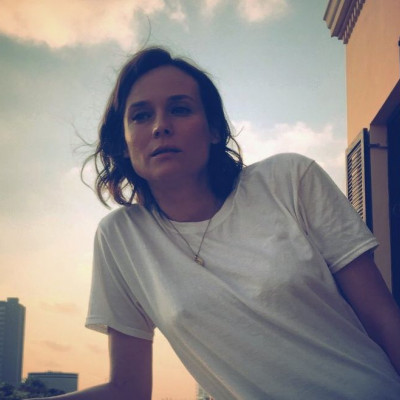 To μυστήριο συνεχίζεται: Η διάσημη ηθοποιός συνεχίζει να μην αποκαλύπτει την εγκυμοσύνη της