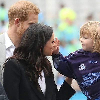 Αυτή η κίνηση του πρίγκιπα Harry πυροδότησε τις φήμες περί εγκυμοσύνης