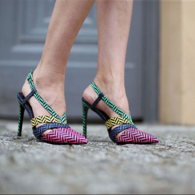 Σε στενεύουν τα παπούτσια σου; 3 τρόποι για να «ανοίξουν» στο λεπτό