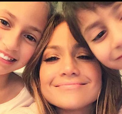 10 φωτογραφίες που αποδεικνύουν ότι η Jennifer Lopez είναι η πιο γλυκιά μανούλα (pics)