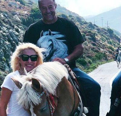 Ελένη Μενεγάκη: Το σχόλιο φίλης της και η απάντηση της παρουσιάστριας στο instagram!