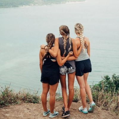 Πώς θα κρατήσεις τις φίλες που έκανες φέτος στην κατασκήνωση;