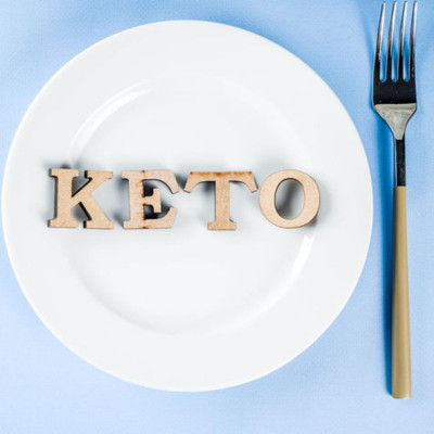 Κετογονική δίαιτα: Τα εκπληκτικά οφέλη της για την επιδερμίδα