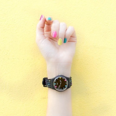 Πώς θα φτιάξεις το δικό σου matte βερνίκι νυχιών με δύο υλικά!