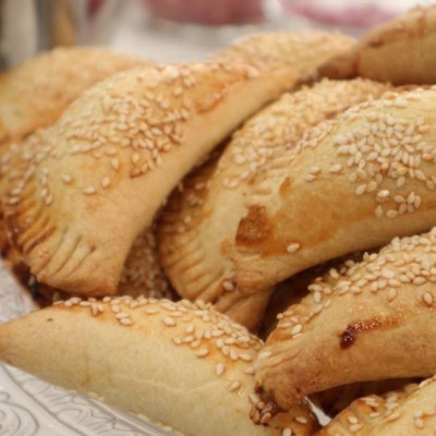 Πιτάκια με κιμά και φέτα