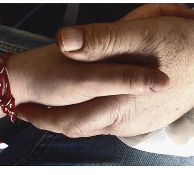 Ραγίζει καρδιές το μήνυμα της ηθοποιού: «1.094 μέρες που δεν έχω ακουμπήσει αυτό το χέρι...»