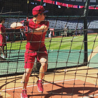 Ο Nick Jonas γιόρτασε τα γενέθλιά του κάπως έτσι αλλά η αλλαγή στο look του μας «χάλασε» πολύ