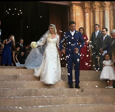 Αλβάρο Ντε Μιράντα Νέτο: Ξέσπασε σε κλάματα όταν έφτασε στην εκκλησία η Ντενίζ νύφη (φωτο)