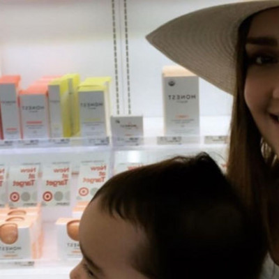 Jessica Alba: Ο γιος της καθώς μεγαλώνει της μοιάζει όλο και πιο πολύ (pics)