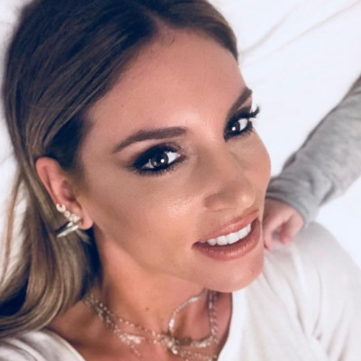 Αθηνά Οικονομάκου: Το προσβλητικό σχόλιο σε φωτογραφία και η απάντησή της