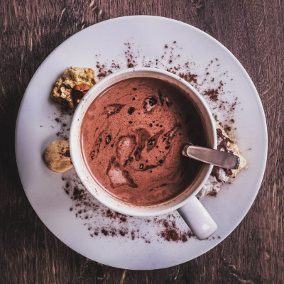 Πώς να φτιάξεις την πιο νόστιμη και εύκολη ζεστή σοκολάτα… με Nutella!