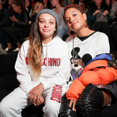 Moschino x H&M Fashion Show: Oι stars που βρέθηκαν στην πρώτη σειρά, τα top models και οι εκπλήξεις